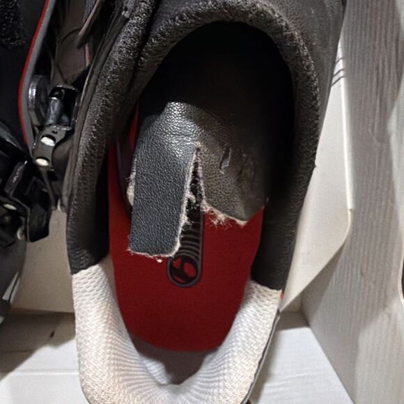 NEW Bontrager Road Race DLX Cycling Shoe BLACK/RED EU 48 US 14.5 main image 3